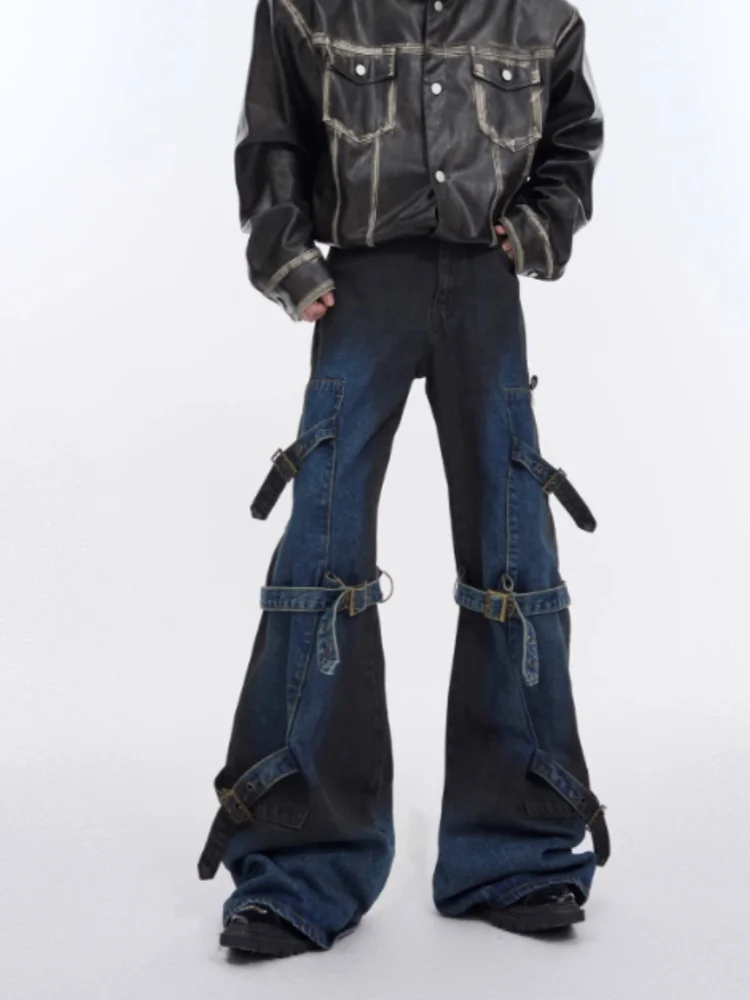 2026 Dark Y2K Streetwear Jeans mit Riemen-Design, Blaue Baggy Flare Jeans für Herren, Hip-Hop Punk Gothic Denim-Hosen, Vaqueros – Detail 7