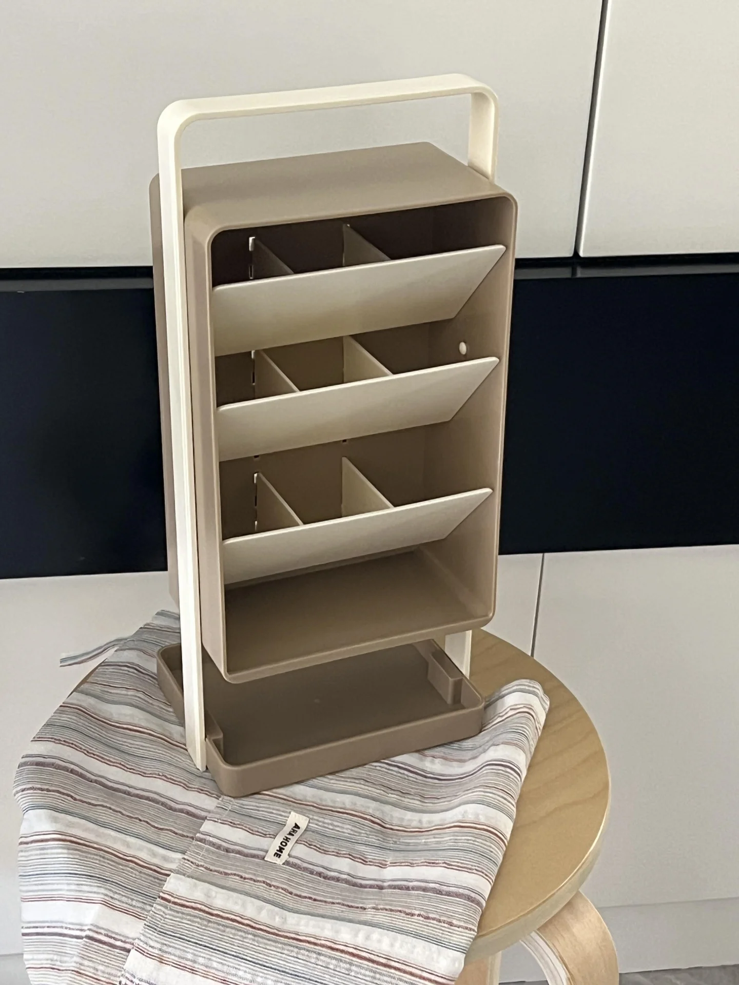 �y�Z�[�����z�f�X�N�g�b�v���ϕi���[�{�b�N�X�����v���X�`�b�N�O���b�h�I�[�K�i�C�U�[���g�����g���C���σf�X�N���������{�b�N�X