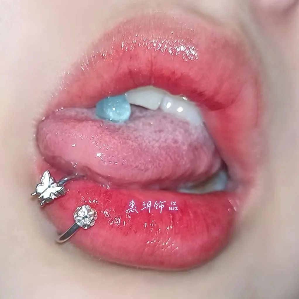 Titanium Steel S shaped 16g Lip Ring Labret Piercing Crystal Rhinestones Butterfly Piercing Helix Earrings Body Jewelry