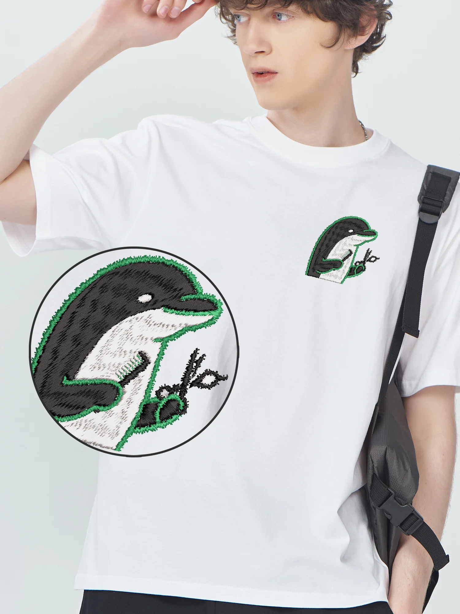 

Dolphin Barber Graphic Embroidered Cotton T-Shirt For Men Women Trendy Casual Summer Embroidery Shirts Funny Gifts