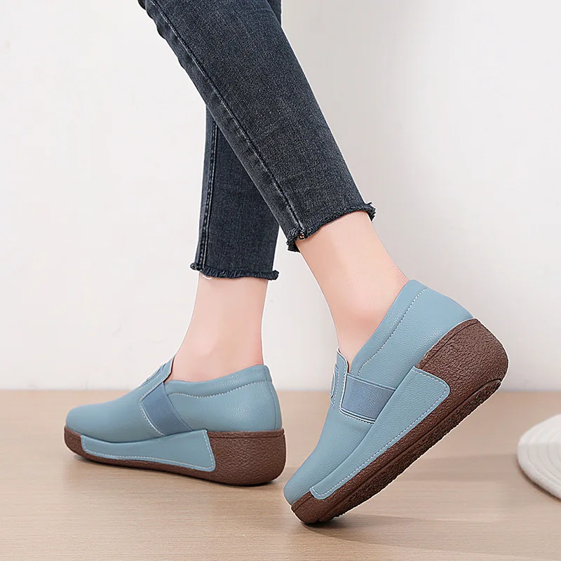 2023 New Fashion Spring Autumn Women Flats Platform Loafers Ladies Comfort Wedge Moccasins Orthopedic Slip on Casual Shoes