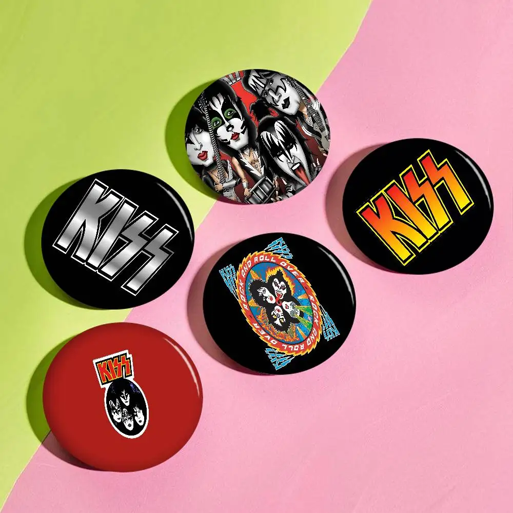 K-KISS-Band Glam-Shock-Rock 32/44/58MM Customizable Button Pins Cute Funny Creative Badge Jewelry Decor Gifts for Friends