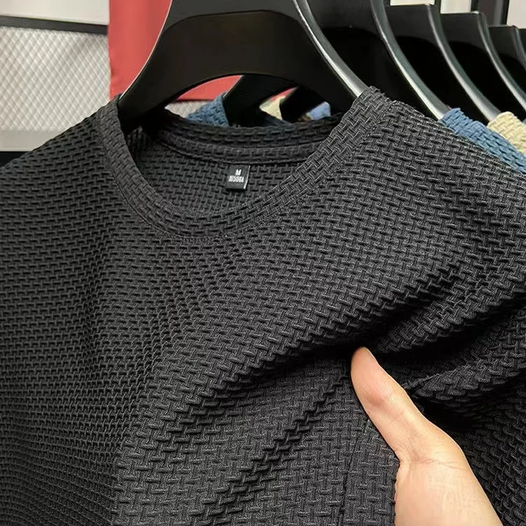 

Short Sleeved T-shirt for Men in Summer, Ice Silk Cool Feeling, Nylon Elastic Quick Drying, Light Luxury, Dark Pattern Jacquard