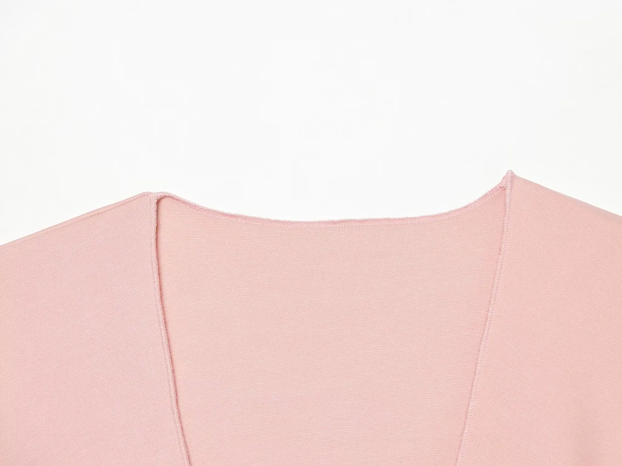 TFMLN Schicker Damen-Strickrockanzug in Rosa 2026 Neuer Eleganter Herbst-Trendanzug mit V-Ausschnitt, Lässigem Geknotetem Oberteil und Geradem Midirock – Detail 6