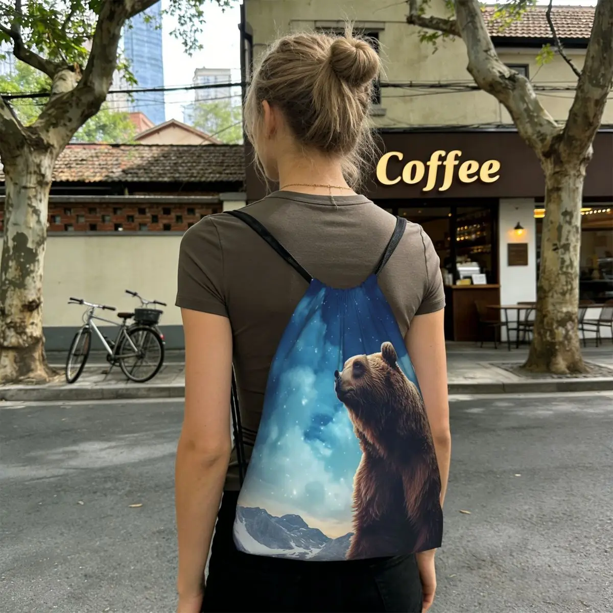 

Рюкзаки Bear Looks Up At The Starry Sky, модные спортивные сумки с завязками и карманами, сумки для книг для мужчин и женщин, школьные сумки