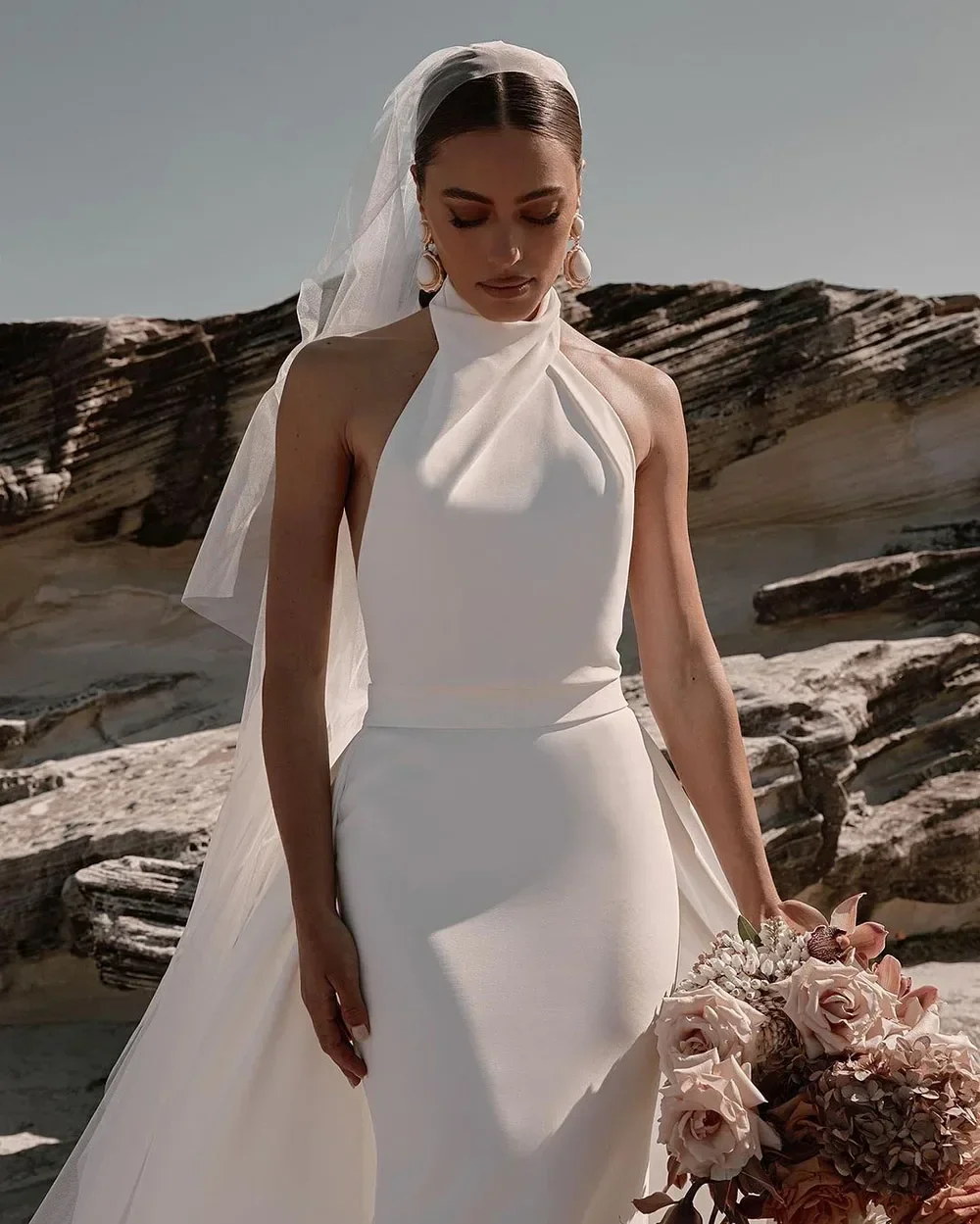 Customized  Simple Mermaid Halter Boho Wedding Bride Gown Sexy Backless Soft Bridal Dress Robe Exquisite Modern Style Retro High