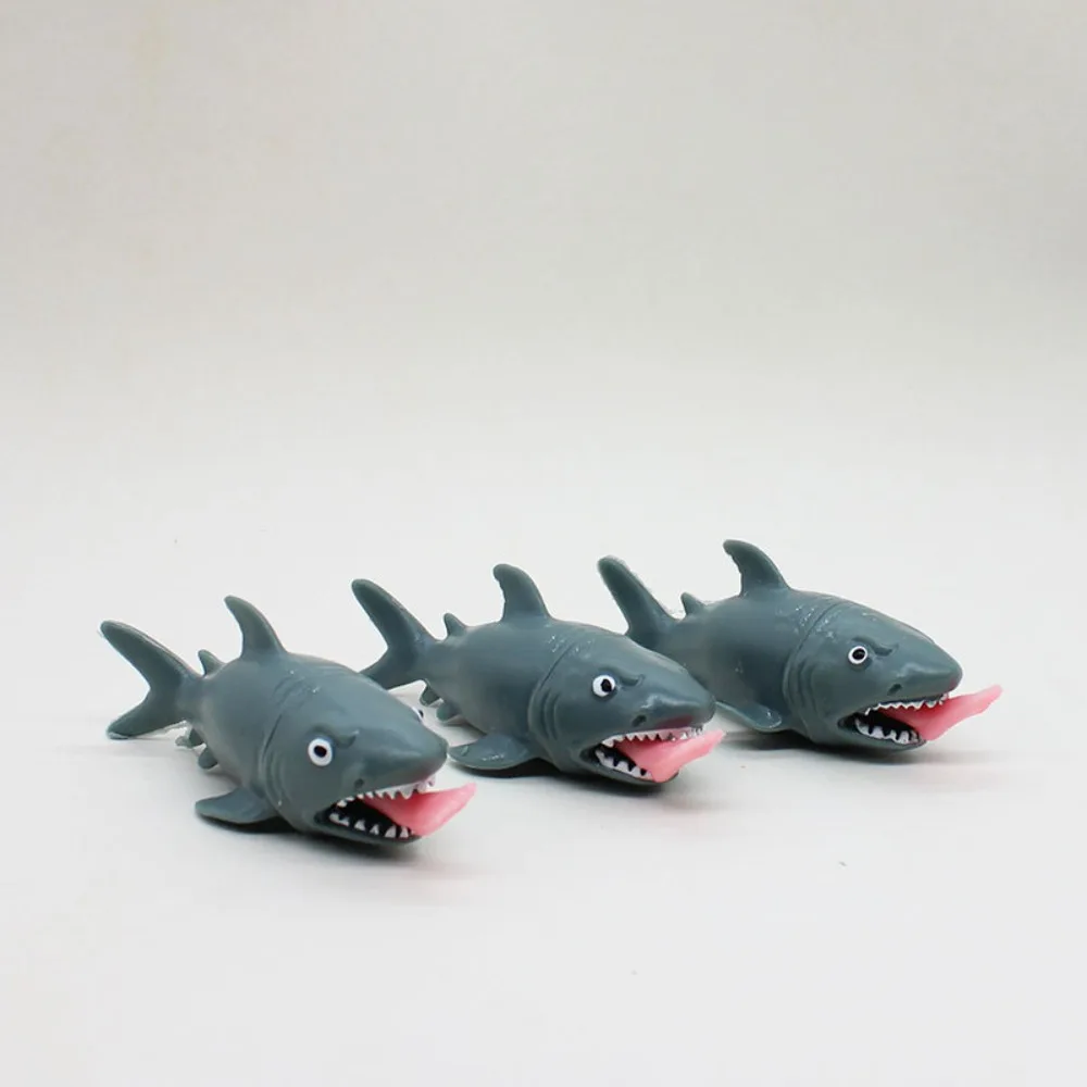 

1pcs Gag Toy TPR Biting Leg Shark Toy Squeeze Fidget Biting Leg Shark Creative Funny Children Gag Toys Kids