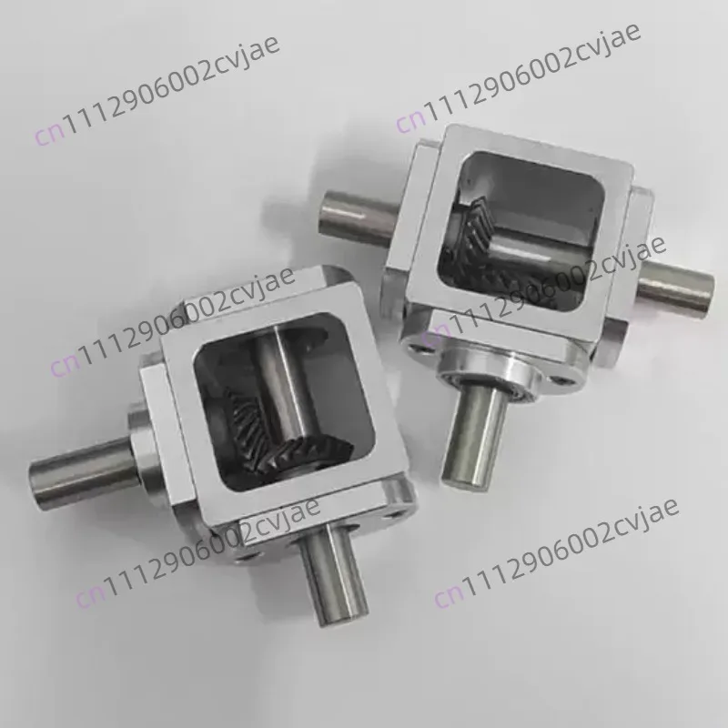 Small 1:1T type cross commutator shaft diameter 10 right angle transmission gearbox bevel gear reduction gearbox rotation