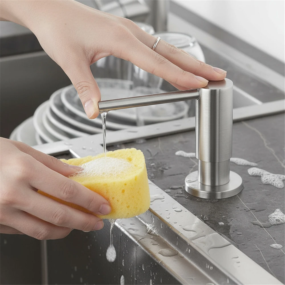 

Brass Kitchen Sink Detergent Dispenser Built in Bathroom Countertop Liquid Soap Dispenser Pump with 500ml Bottle/Extension Tube