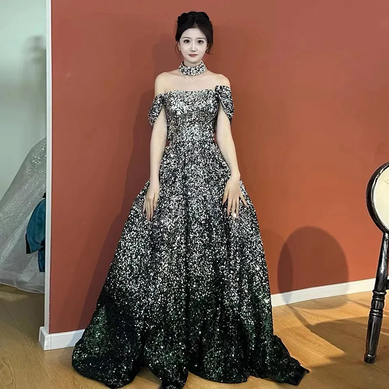 Vestido de noche elegante con tirantes para presentador de reunión anual, nuevo examen de arte Vocal, temperamento, vestido brillante de celebridad, nicho sin tirantes, 2026