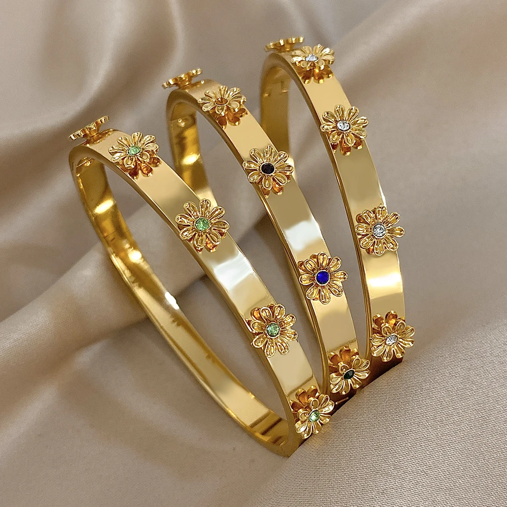 Fashion Stainless Steel Flower Inlay Rhinestone Wrist Cuff Bangles Bracelets For Women Men Chic Waterproof Charms Jewelry Gift