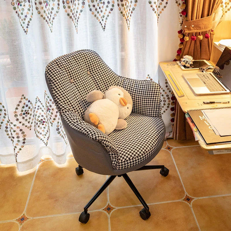 

Luxury Designer Office Chair Dinning Leather Lazy Conference Portable Office Chair Study Throne Vanity Mobilya Home Furniture