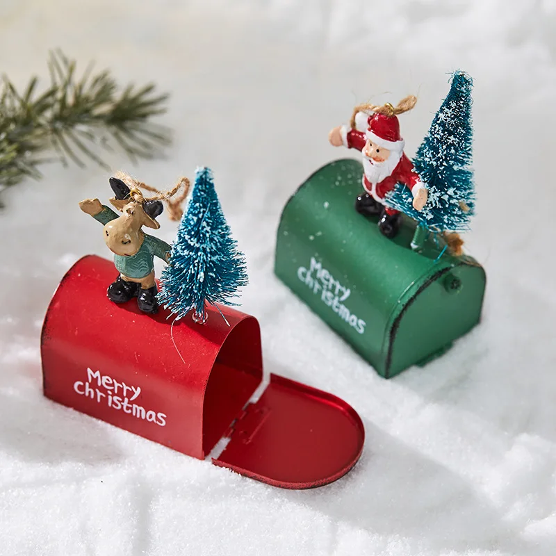 

Metal Craft Christmas House Decor with Mailbox, Indoor Outdoor Display for Bar Shop Window Decoration