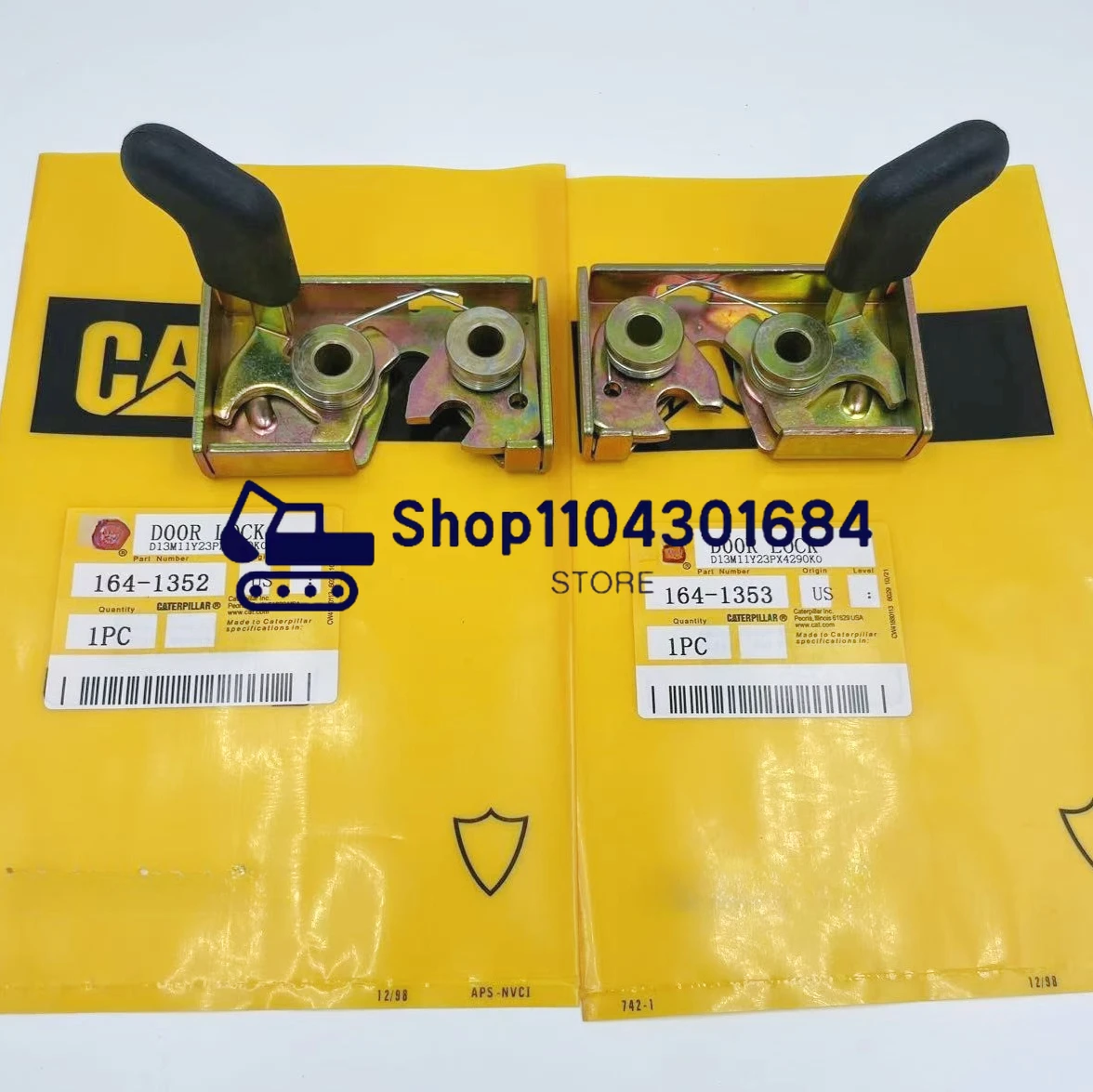 

164-1352,164-1353,Замок оконной кабины ЗАЩЕЛКА Caterpillars 414E, 416D, 416E,420E, 420F, 422E, 424B, 424D, 442E, 444E, 446D,1641352