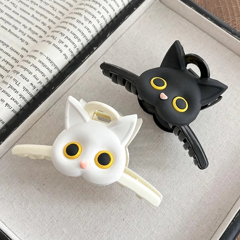 New Cute Black White Cat Hair Clips Women Hollow Geometric Grab Claw Clips Cartoon Animal Hairpin Girls Hair Accessories