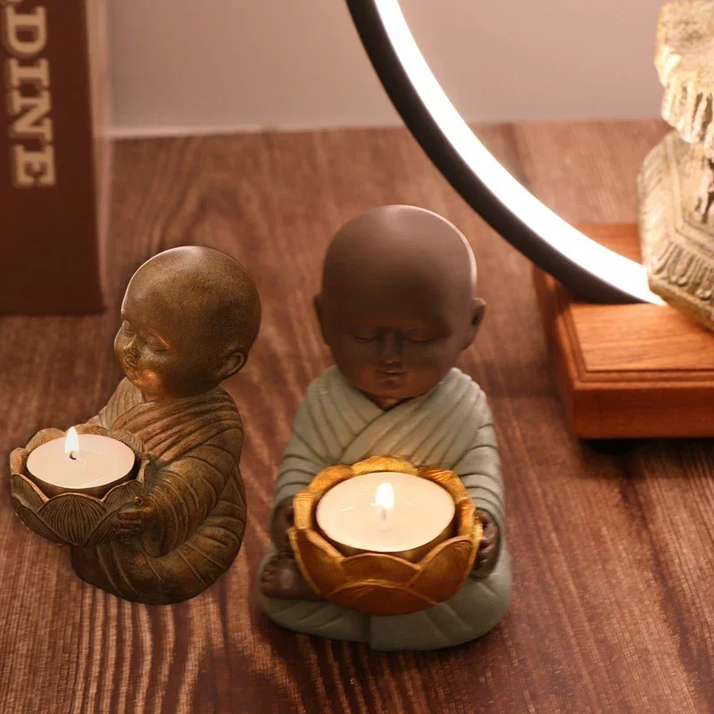 

Buddha Candle Holder Statue Home and Garden Decoration Feng Shui Figurines Monks Zen Sculpture Tealight Holders Desk Decorative