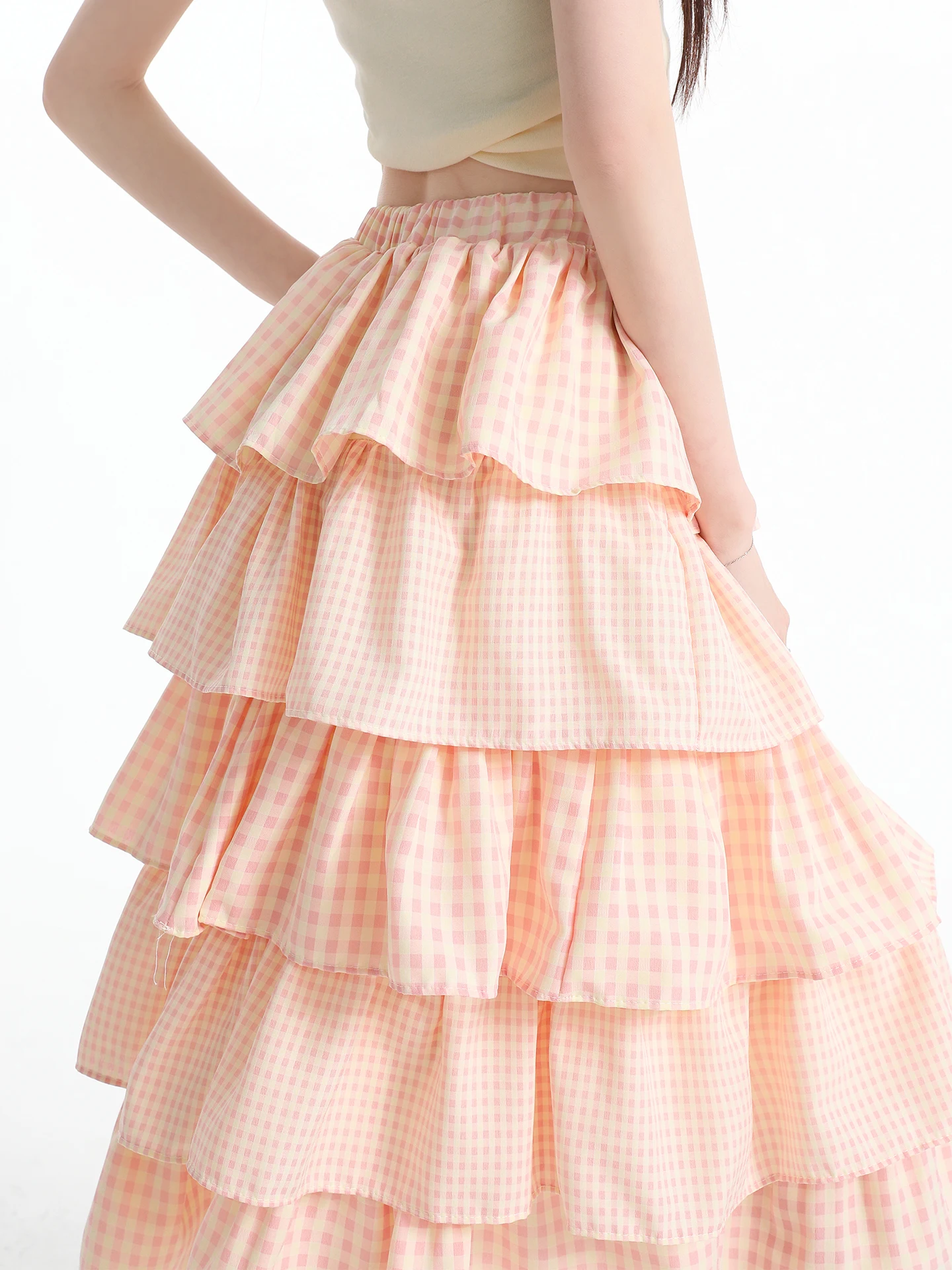 

Новая женская летняя юбка-полусолнце в стиле «Лесная система» с эффектом многослойности, в клетку, оранжево-розовая, с кружевными вставками, нежная, вдохновленная дофамином эмоциями