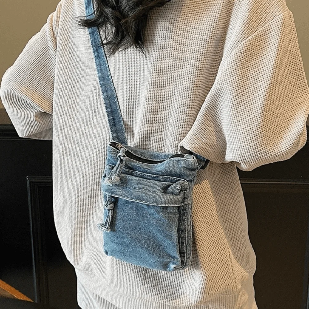 Multi-Pocket Denim Shoulder Bag Zipper Closure Adjustable Strap Canvas Crossbody Bag Y2K Style Large Capacity Messenger Bag