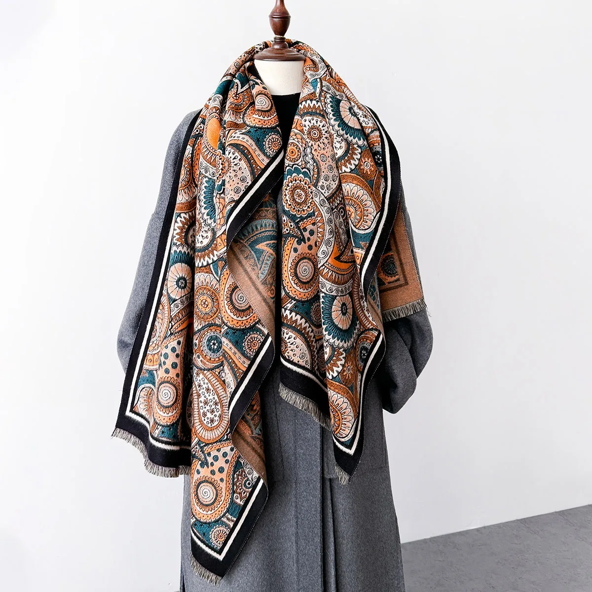 2024 Latest Design Winter Two-Sided Jacquard Cashmere Scarves High Quality Women Thicken Wrap Shawl Ladies Wool Pashmina Scarf