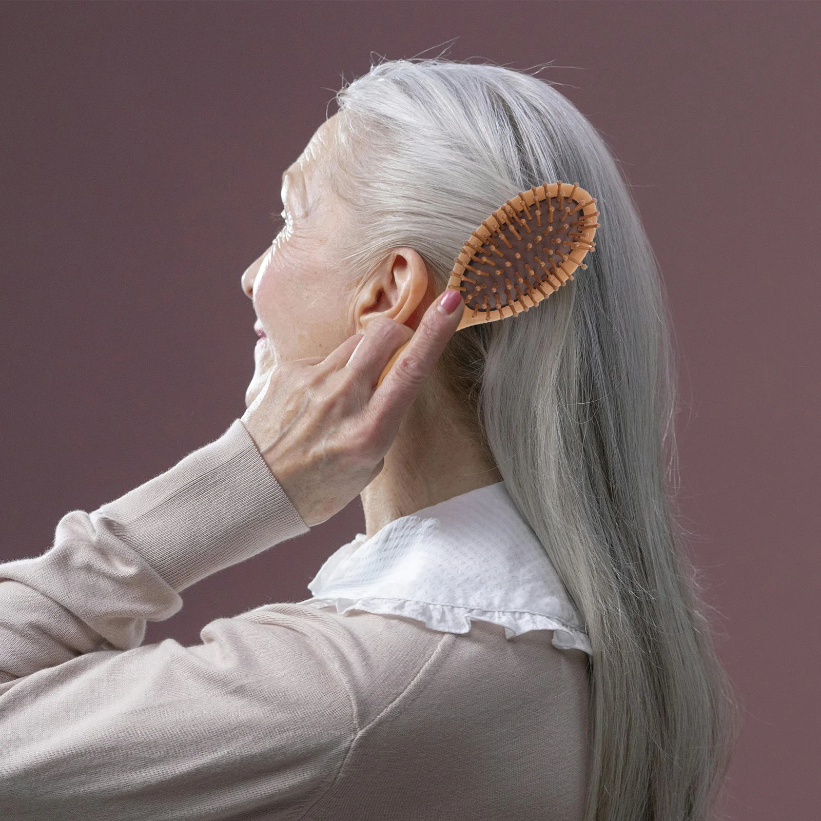 

Деревянная расческа для кожи головы из сандалового дерева, двухсторонняя массажная подушка, распутывающая расческа для волос, антистатический массажер для кожи головы для влажной и сухой толстой