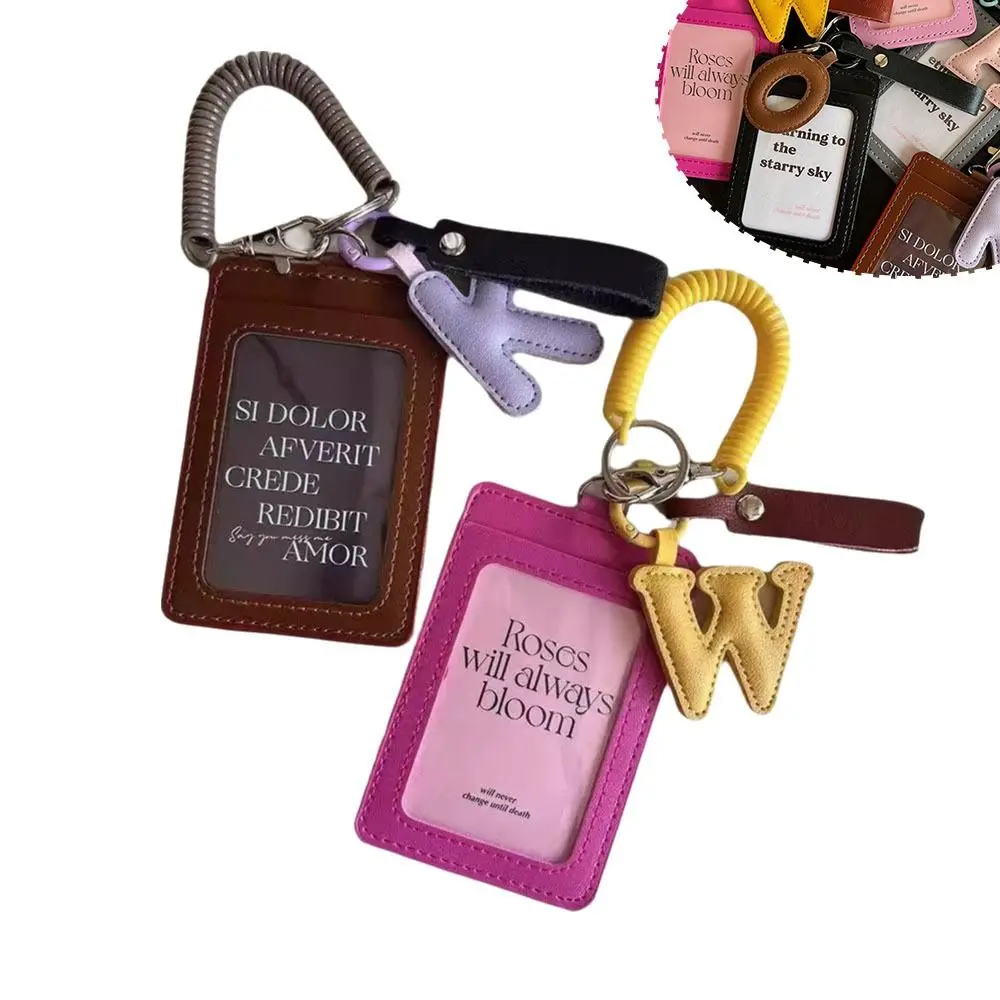 Tarjetero de cuero PU coreano con colgante de letra, funda protectora transparente para fotos, tarjetero de identificación