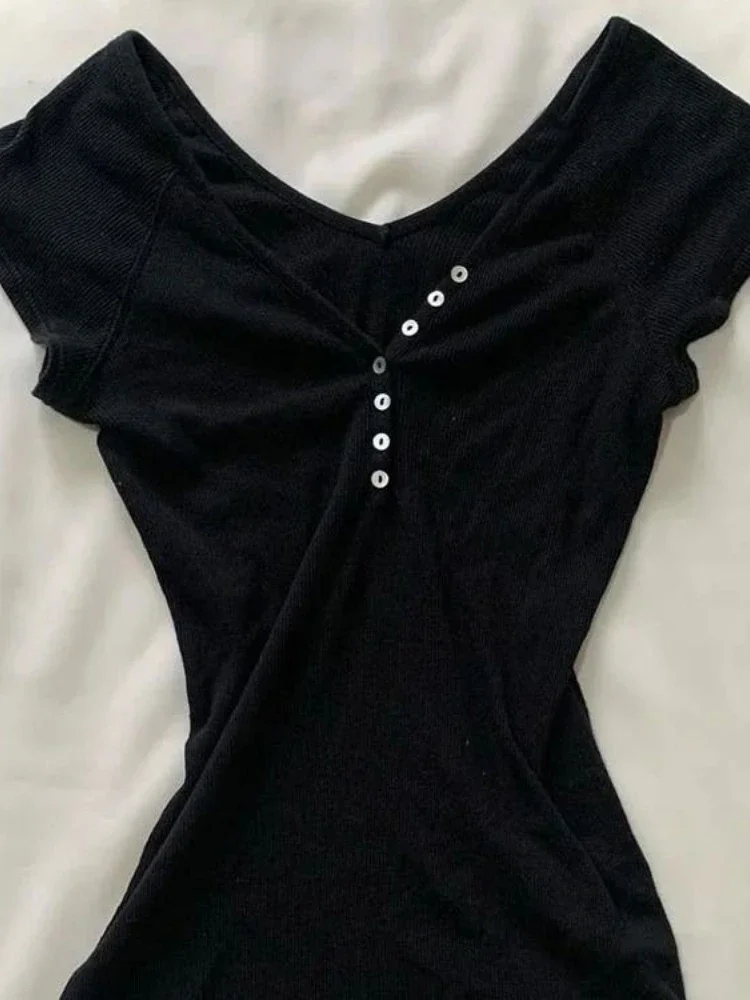 Y2k Aesthetic Fashion Button T-shirt Grunge Solid Short Sleeve Tshirts Kpop Streetwer Chic Designer Clothes Sexy Slim Tee Shirt view 3