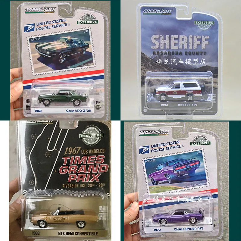 

Greenlight 1:64 Z8 Green 1994 XLT GTX Convertible 1990 F150 Mustang Purple RT Series Alloy Die Casting Model Collect Ornaments
