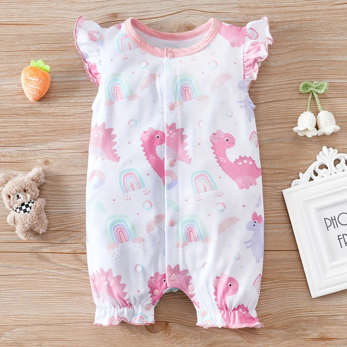 IURNXB Adorable Baby Romper Dinosaur Print Infant Bodysuit for Girls Newborn Cap Sleeve Snap Onesie Casual Wear 0-12M