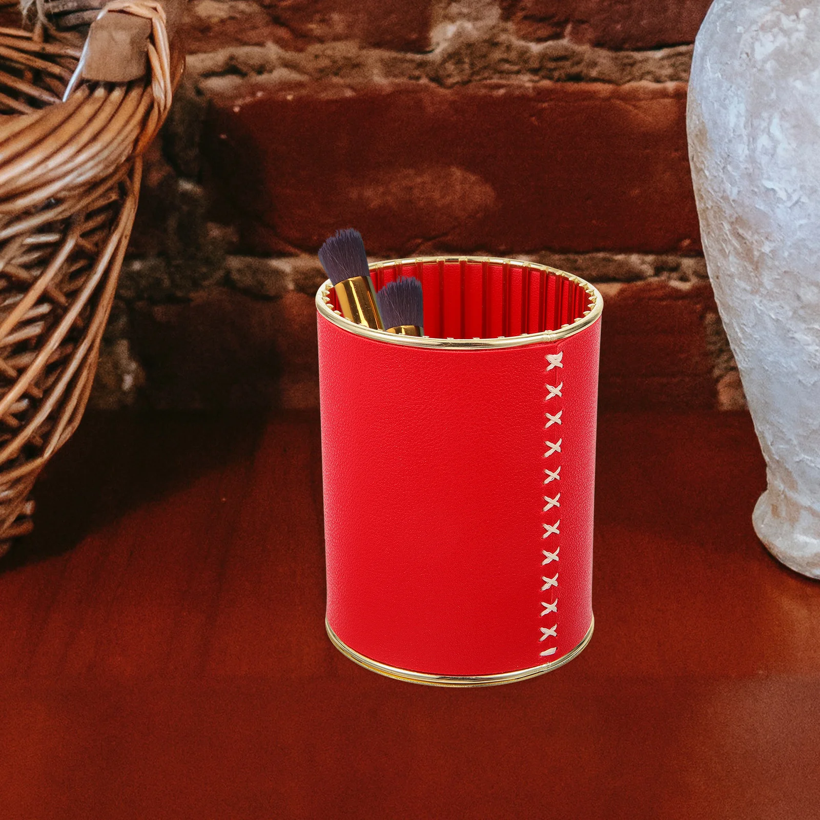 

Large Capacity Pen Holder for Desk Organizing Stationery Nail Pens Makeup Brushes Portable Tabletop Pen Storage Bucket