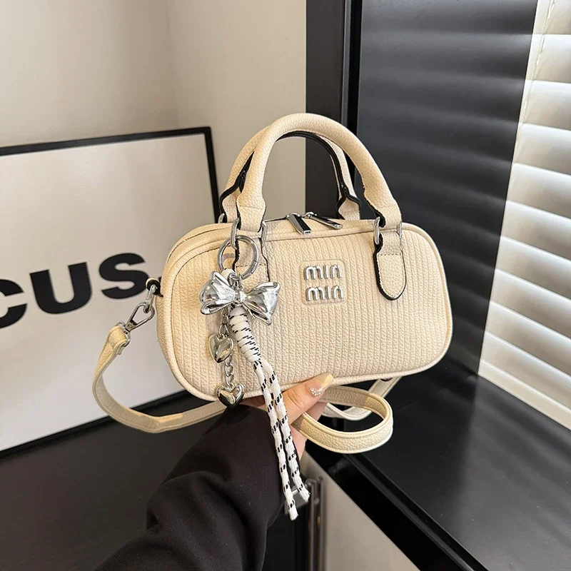 

Luxury Leather Messenger Bag for Women Designer Crossbody Shoulder Tote Handbags Ladies Chic Office Travel Fashion Accessory