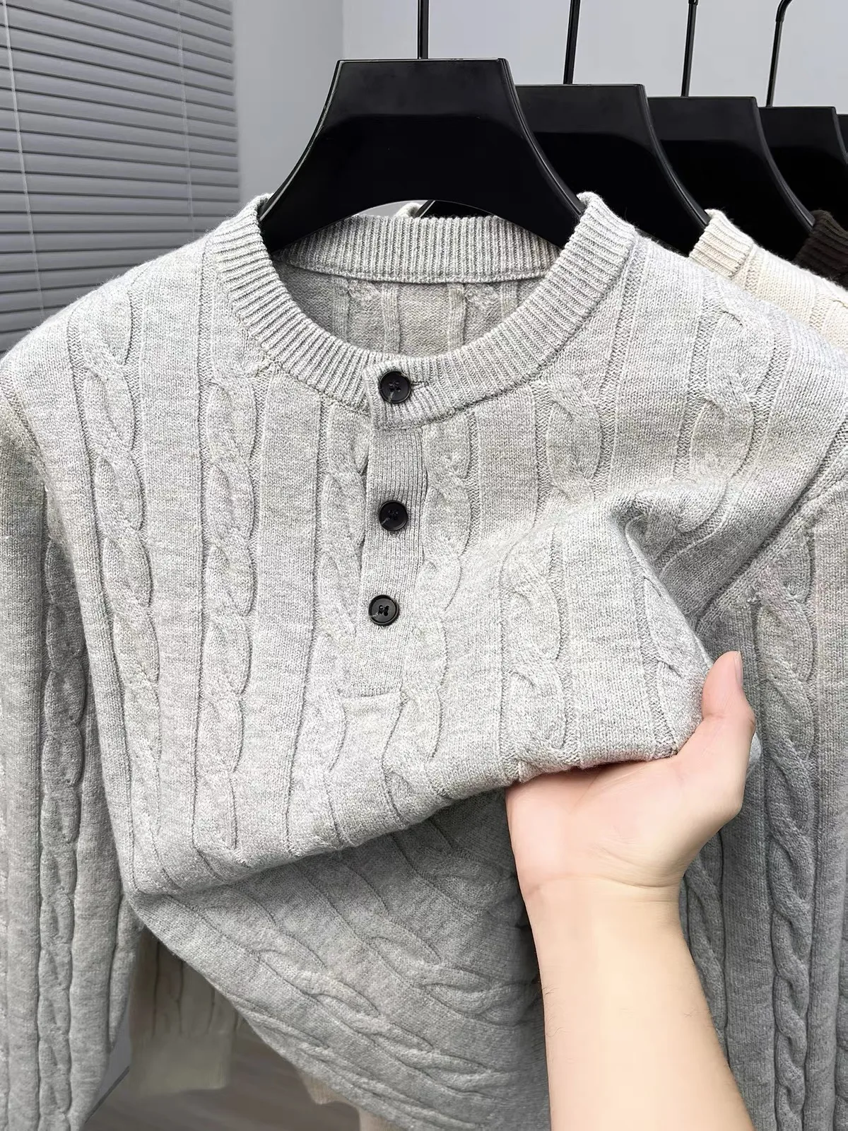 Luxury button round neck knitted sweater men new fashion high-quality solid color jacquard comfort warm autumn winter pullover