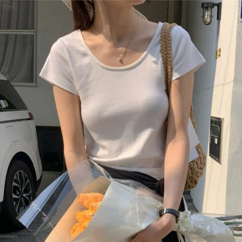 2026 여름 여성용 O넥 티셔츠 슬림 핏 반팔 티셔츠 여성용 편안한 부드러운 얇은 티셔츠 단색 심플 다용도 탑