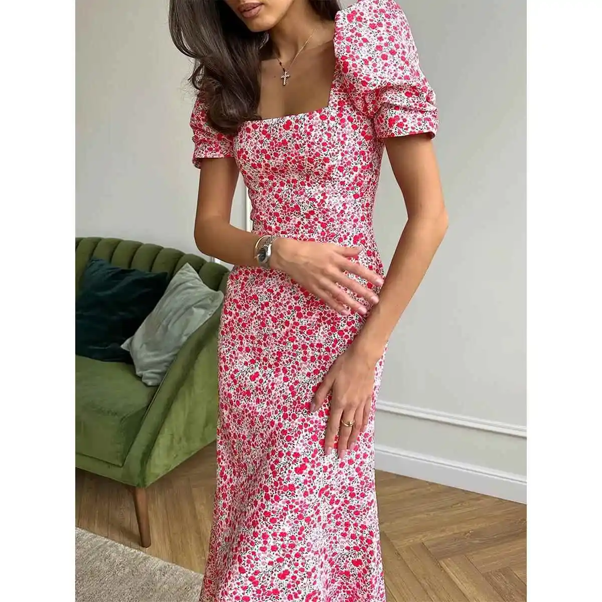 مربع طباعة الأزهار Ne ort Sve Dr Women's Dr Floral Square Ne ort Sved Dr Ladies' Dr