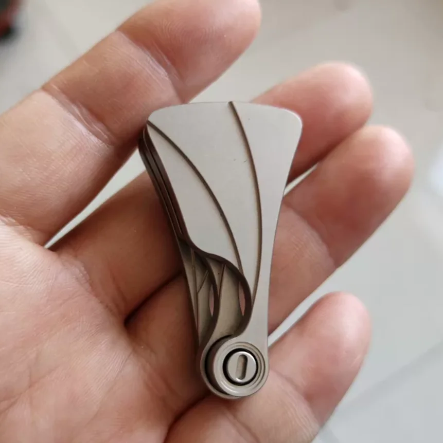 Used EDC Mot fan made of stainless steel fidget slider decompression toy
