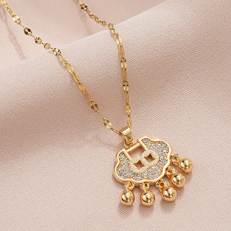 Lucky Longevity Copper Pendant Necklace for Women Luxury Stainless Steel Clavicle Chain Fashionable Elegant Jewelry Accessory