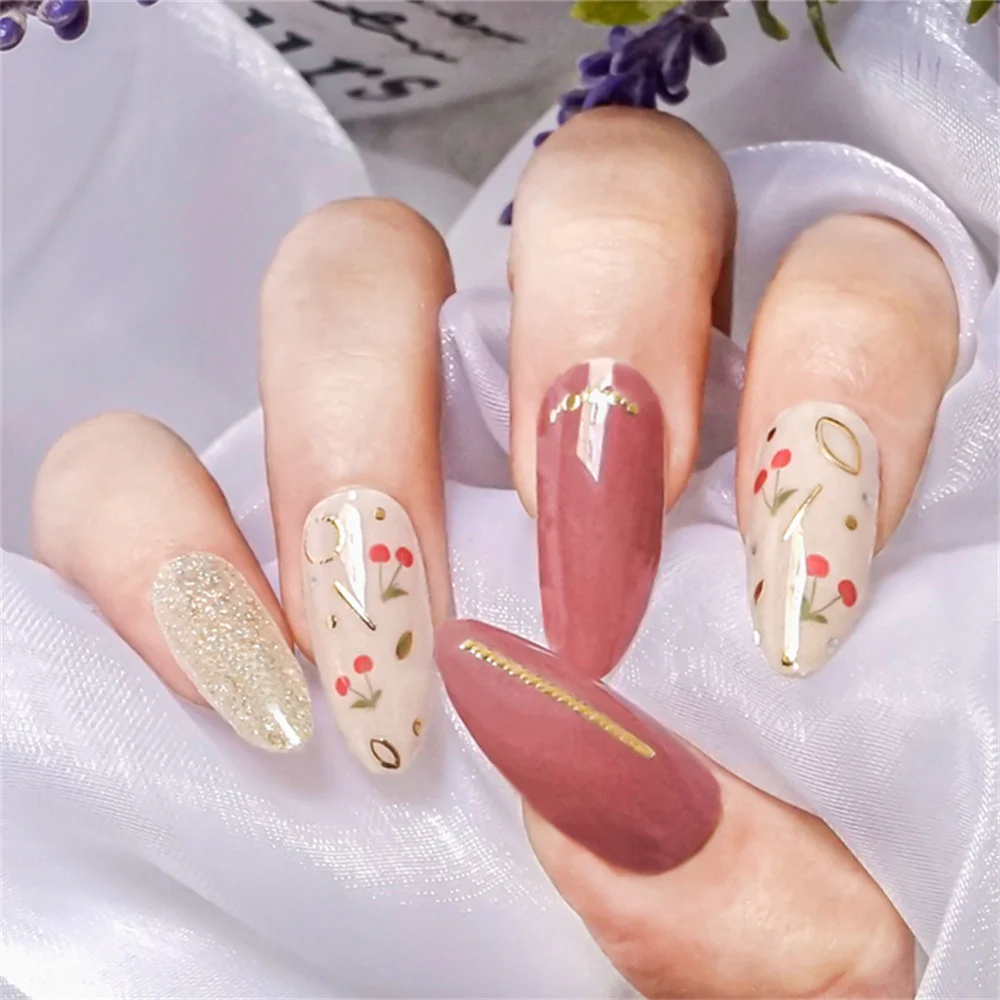 Nail Decals Fashion Design Easy To Use Charming Fine Waterproof Nail Art Stickers Natural Shiny Not Easy To Fall Off Lasting