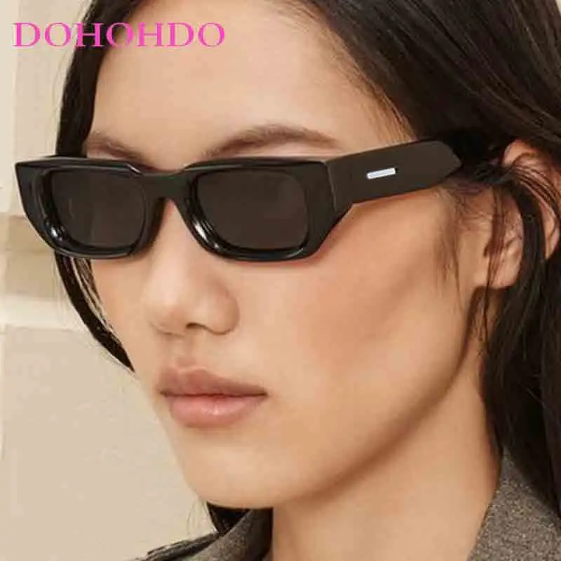 

Vintage Small Square Sunglasses For Women Men New Fashion Retro Thick Edge Frame Luxury Male Sun Glasses Shades UV400 Eyeglasses