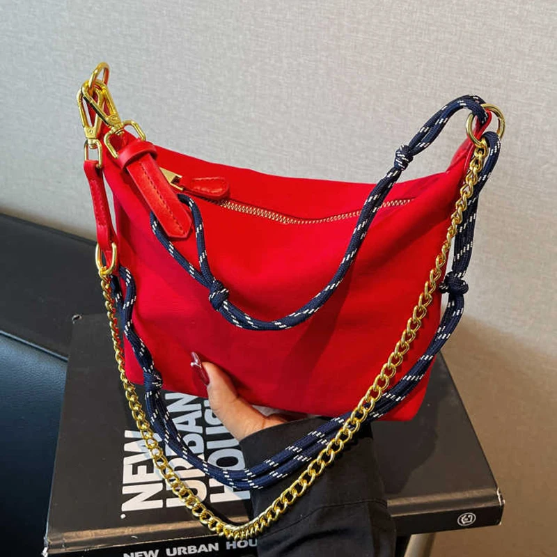 

Women Red Shoulder Bags Casual Large Capacity Zippers Chains Underarm Bag Chic Design Commuting Crossbody Pouch