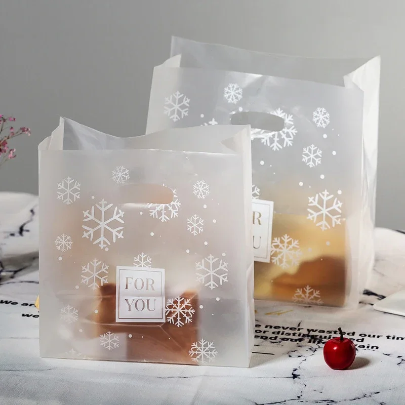 50Pcs Plastic Frosted Snowflake Pattern Coffee Bread Shop Bakery Cookies Pastry Nougat Food Takeaway Handbags Packaging Bags