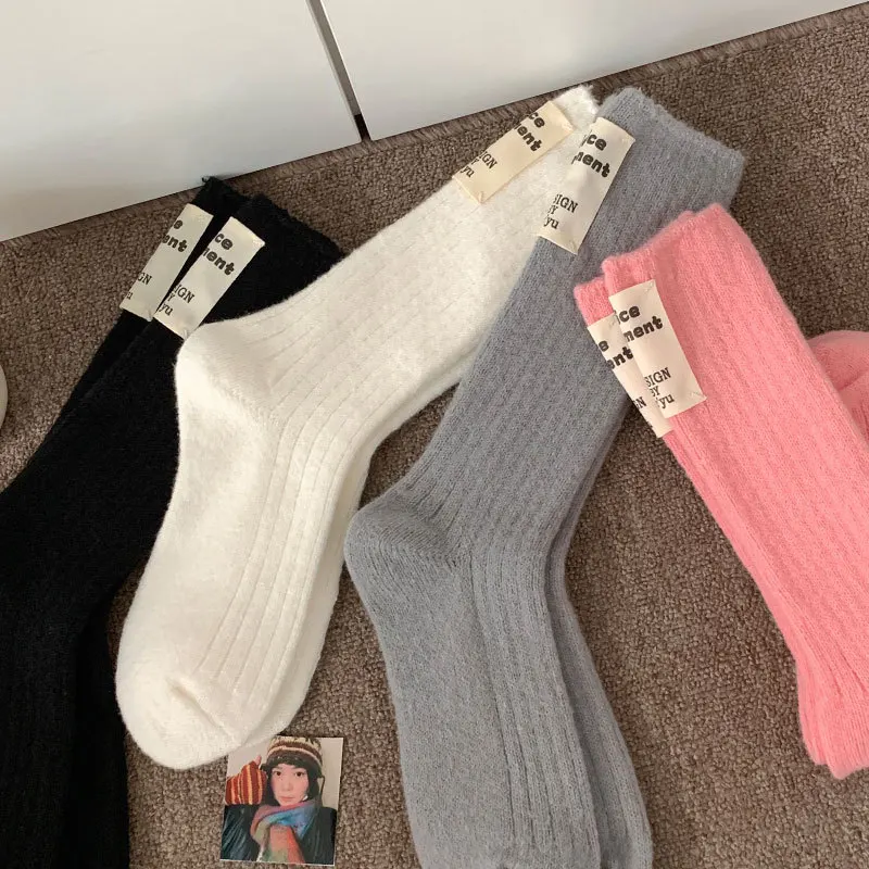 2024 New Winter Warm Angola Rabbit Merino Wool Socks Women\'s Winter Tube Socks Solid Color Ladies Cashmere Warm Snow Socks