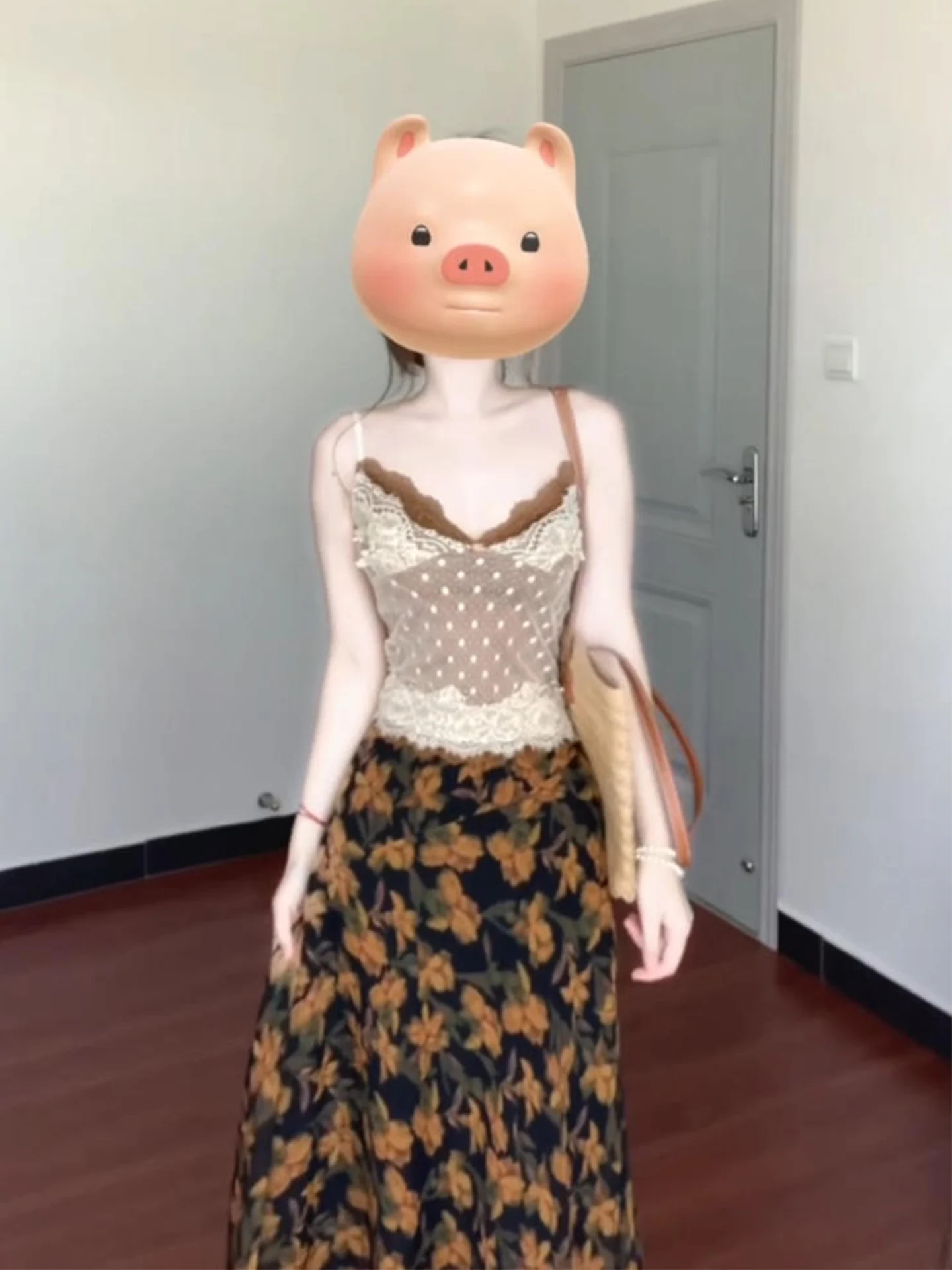 

Женское летнее платье XZY в стиле ретро с кружевными вставками, приталенное, с цветочным принтом, длинное, с поясом, V-образным вырезом, А-силуэт, с завышенной талией, из полиэстера