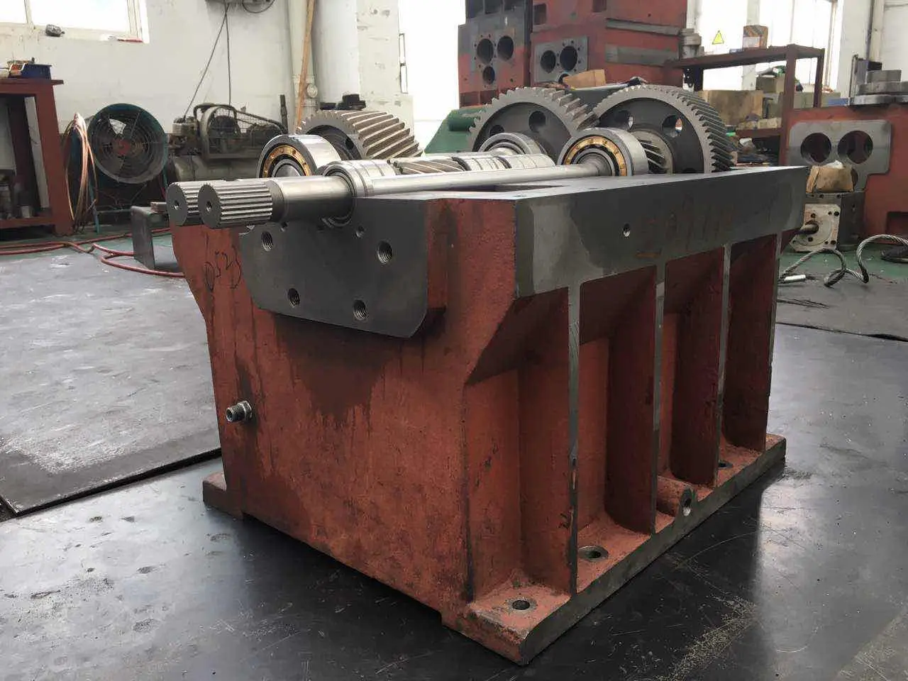 double/twin screw extruder gearbox