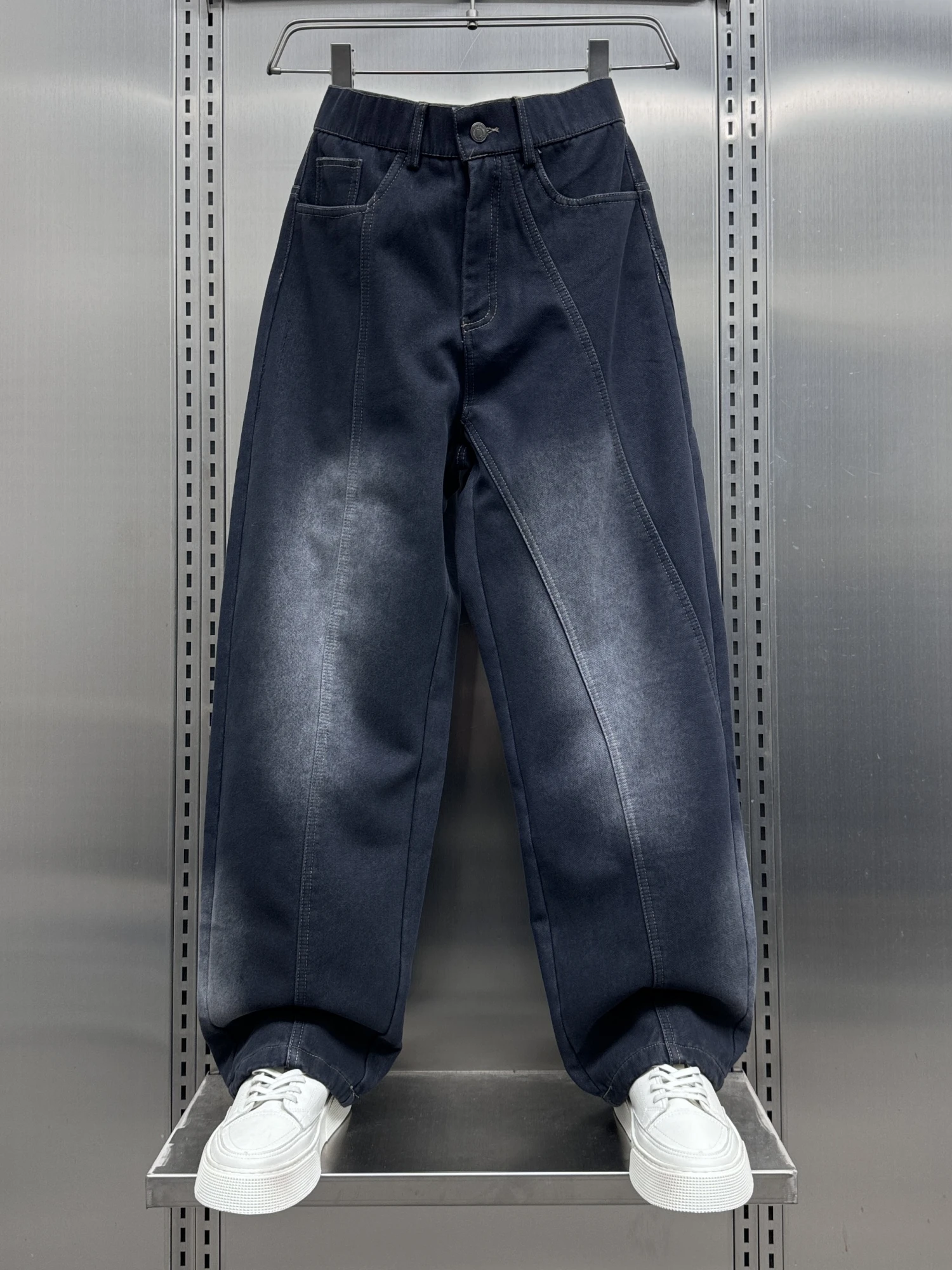 

Spring 2025 Men's Loose Straight Leg Jeans High Street Casual Pants Knife ape Retro Sle Youth Faion Wear Resistant