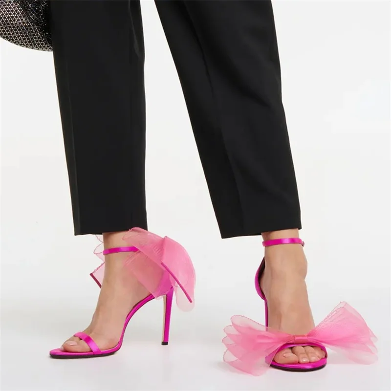 

Женские босоножки 2022, роскошные дизайнерские модельные туфли цвета фуксии с большим сетчатым бантом, пряжкой, ремешком и открытым носком, Вечерние Нарядные Туфли-гладиаторы