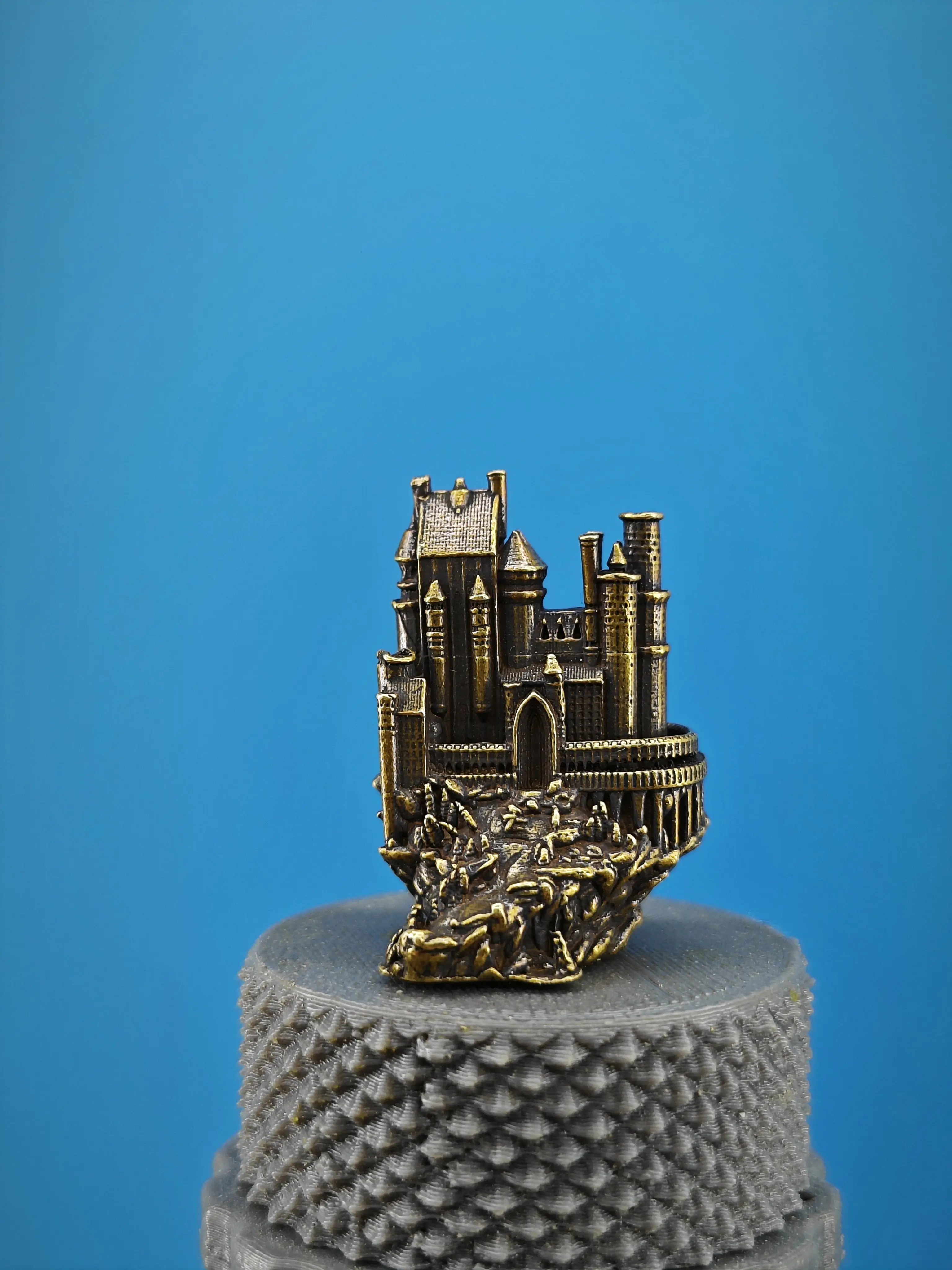 Pure Brass Aquarium, Miniature Rockery, Strange Stones, Bonsai, Landscape Simulation, Retro Castle Decorative Items