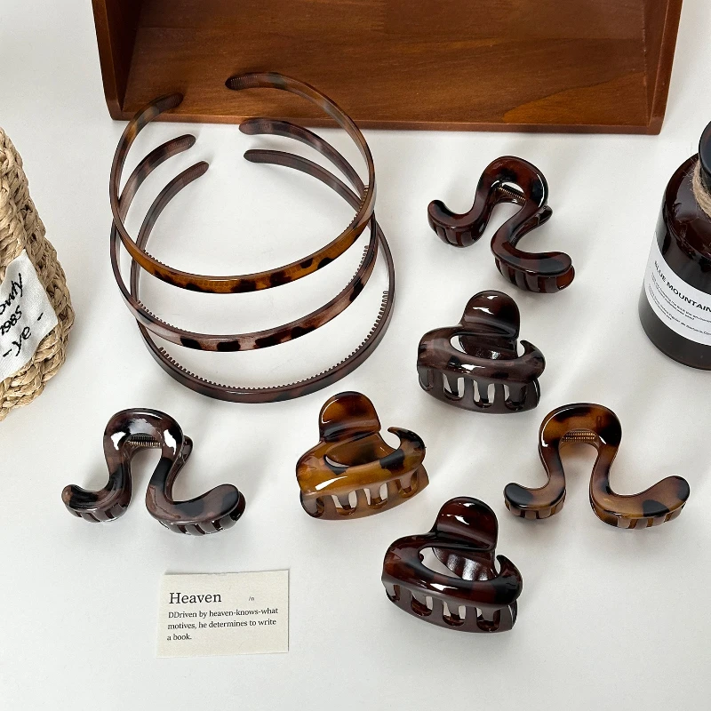 نصف الرمز البريدي الحد الأدنى مشبك شعر هندسي متعدد الاستخدامات الظهر رئيس القرش زاجيم خمر القهوة اللون انتزاع زاجيم إكسسوارات الشعر