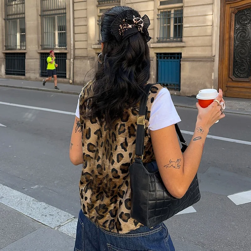 Chaleco con estampado de leopardo para mujer, chaqueta Vintage con cuello en V y Pin, ropa de calle Retro Chic, trajes de tendencia para verano y otoño, 2024