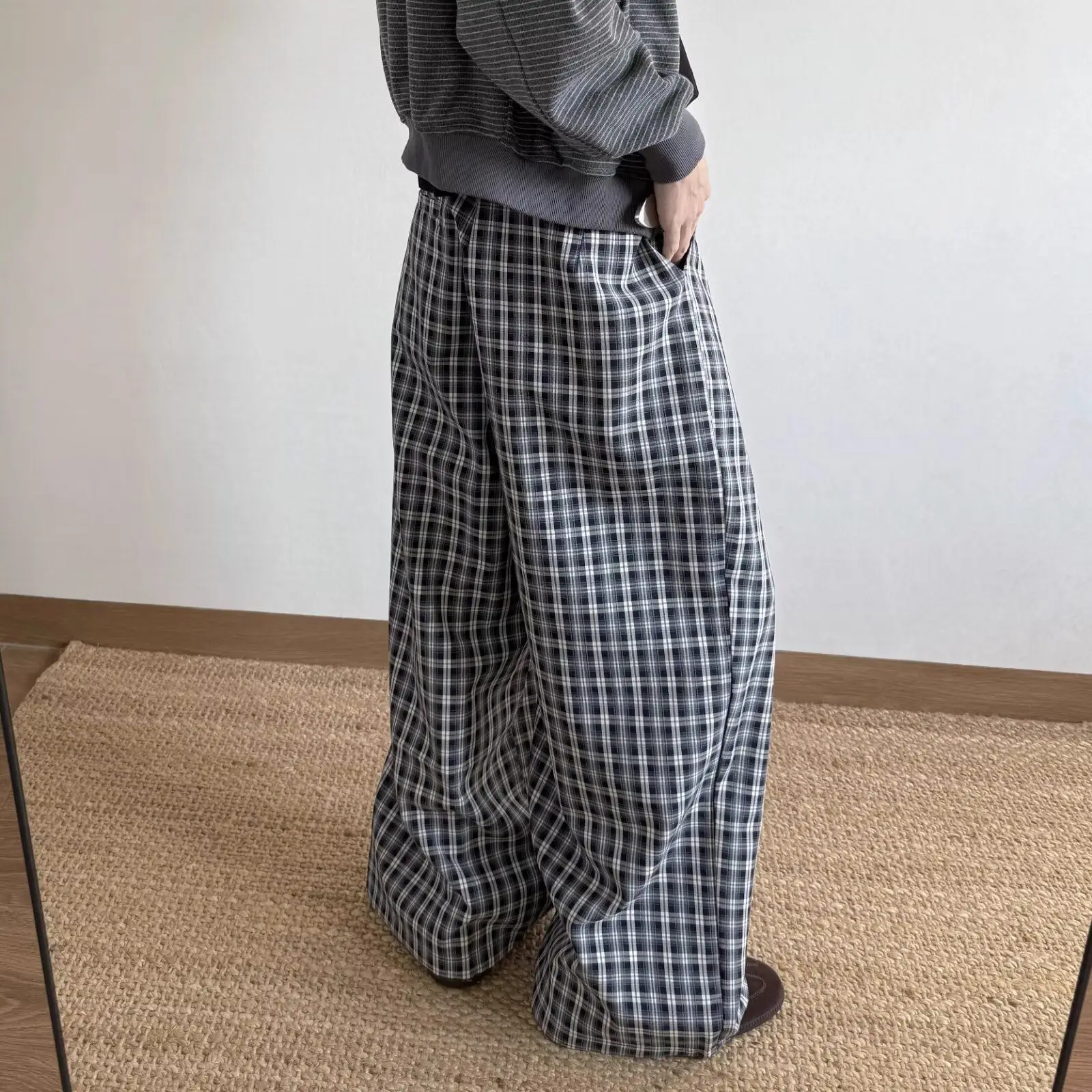 Men's Checkered Commuting Casual Pants Boys Wide Legs Grid Thin Sweatpants Retro Bottom Male High Waist Loose Trousers