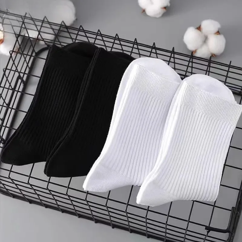 Black White Cotton Sports Socks Middle Tube Knitted Sweat Absorbing Socks Breathable High Elastic Hosiery for Men Women Running