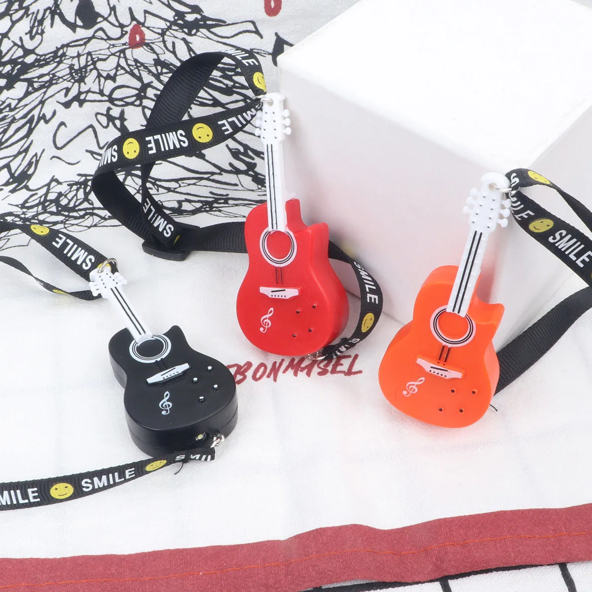 Doll Accessories  Miniature Electric Guitar Musical Instruments Gift for Labubu Doll Clothing Accessories Mini Guitar Model